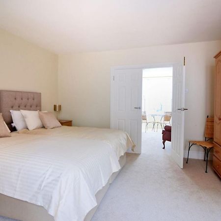 The Garden Suite Lyme Regis Ngoại thất bức ảnh