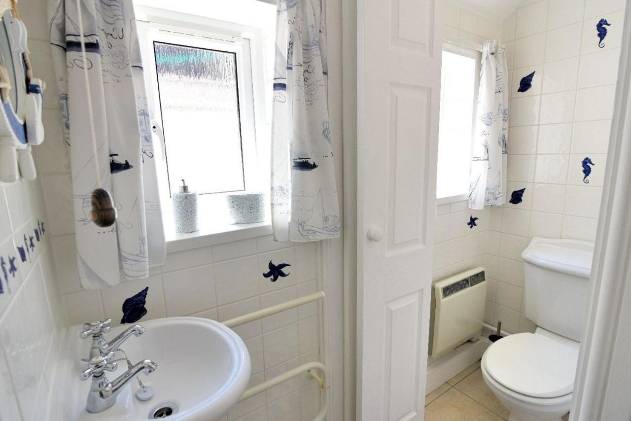 The Garden Suite Lyme Regis Ngoại thất bức ảnh