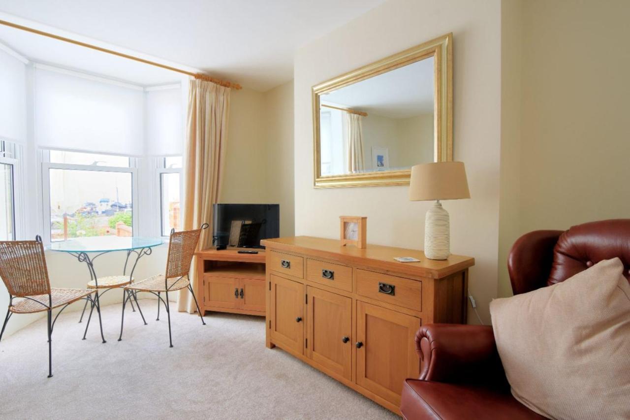 The Garden Suite Lyme Regis Ngoại thất bức ảnh